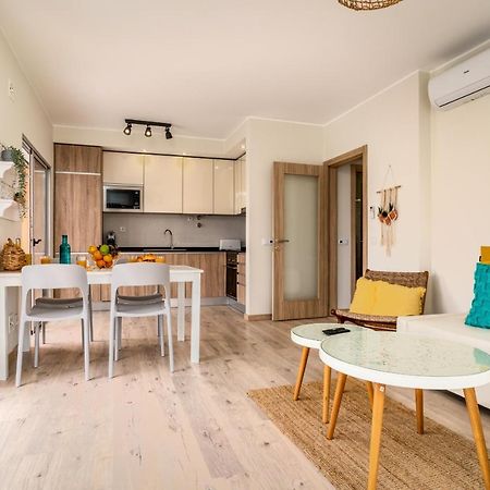 Sunny Brand New 2-Bedroom Apt - 500M From Praia Da Rocha With Ac And Pool! Portimão Esterno foto