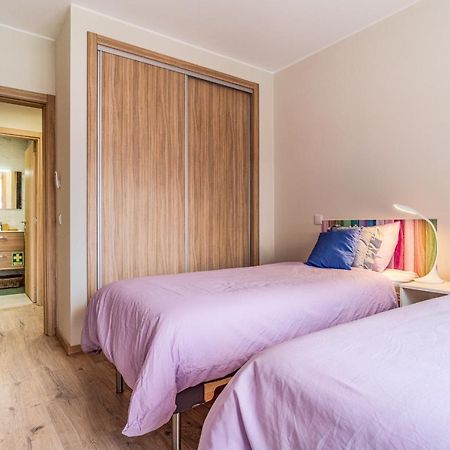 Sunny Brand New 2-Bedroom Apt - 500M From Praia Da Rocha With Ac And Pool! Portimão Esterno foto