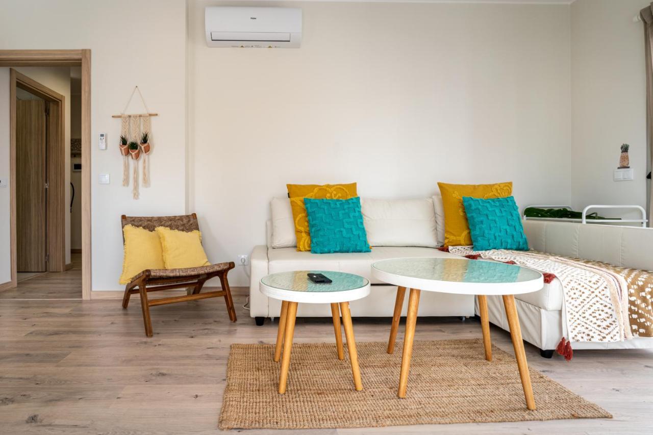 Sunny Brand New 2-Bedroom Apt - 500M From Praia Da Rocha With Ac And Pool! Portimão Esterno foto