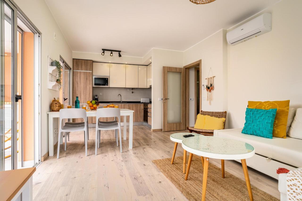 Sunny Brand New 2-Bedroom Apt - 500M From Praia Da Rocha With Ac And Pool! Portimão Esterno foto
