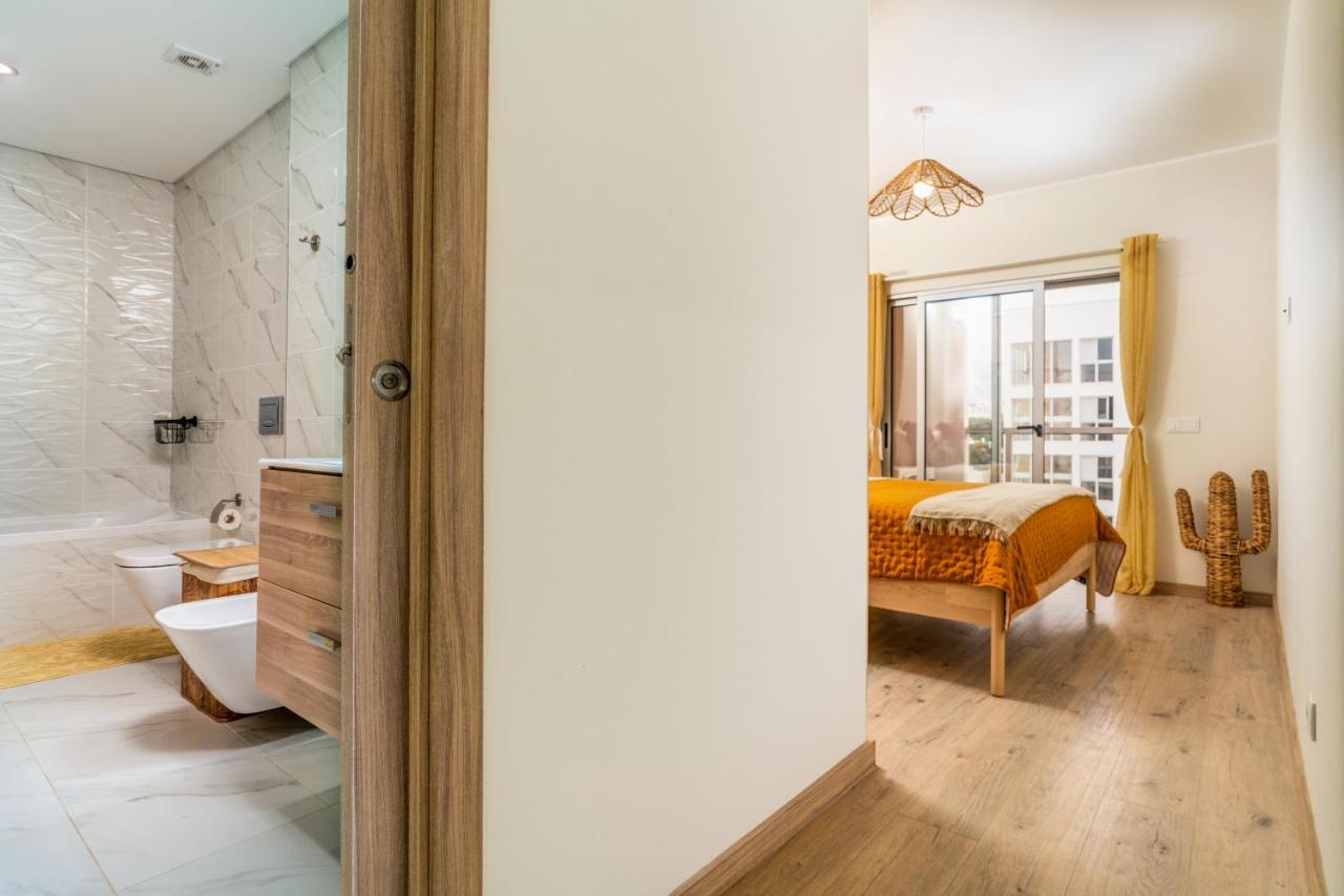 Sunny Brand New 2-Bedroom Apt - 500M From Praia Da Rocha With Ac And Pool! Portimão Esterno foto