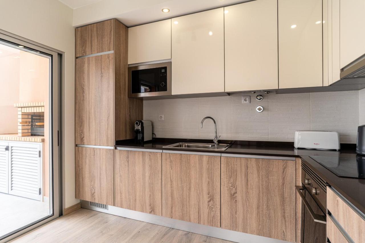 Sunny Brand New 2-Bedroom Apt - 500M From Praia Da Rocha With Ac And Pool! Portimão Esterno foto